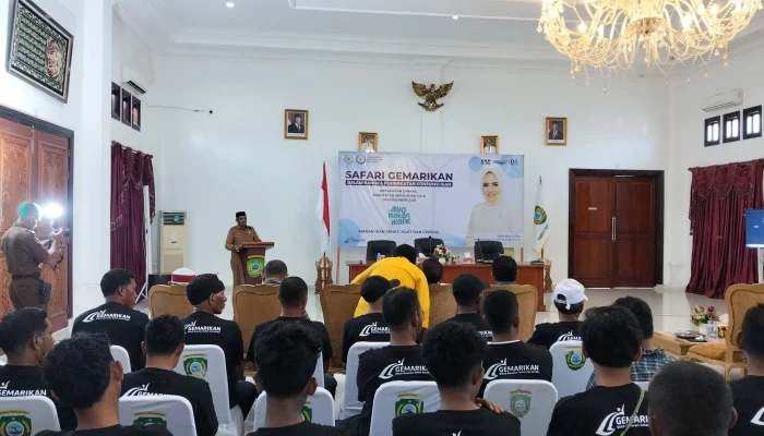 Tingkatkan Konsumsi Ikan, KKP Dan Komisi IV DPR RI Bagikan 1000 Paket Ikan Di Kepsul